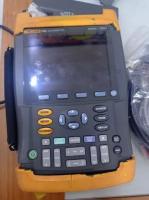 Осциллограф-мультиметр Fluke 199B