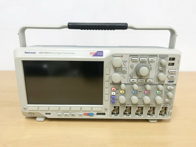 Осциллограф Tektronix MSO3034