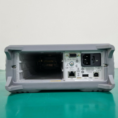 Система сбора данных и коммутации Agilent (Keysight) 34972A