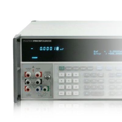 Многофункциональный калибратор Fluke 5700A